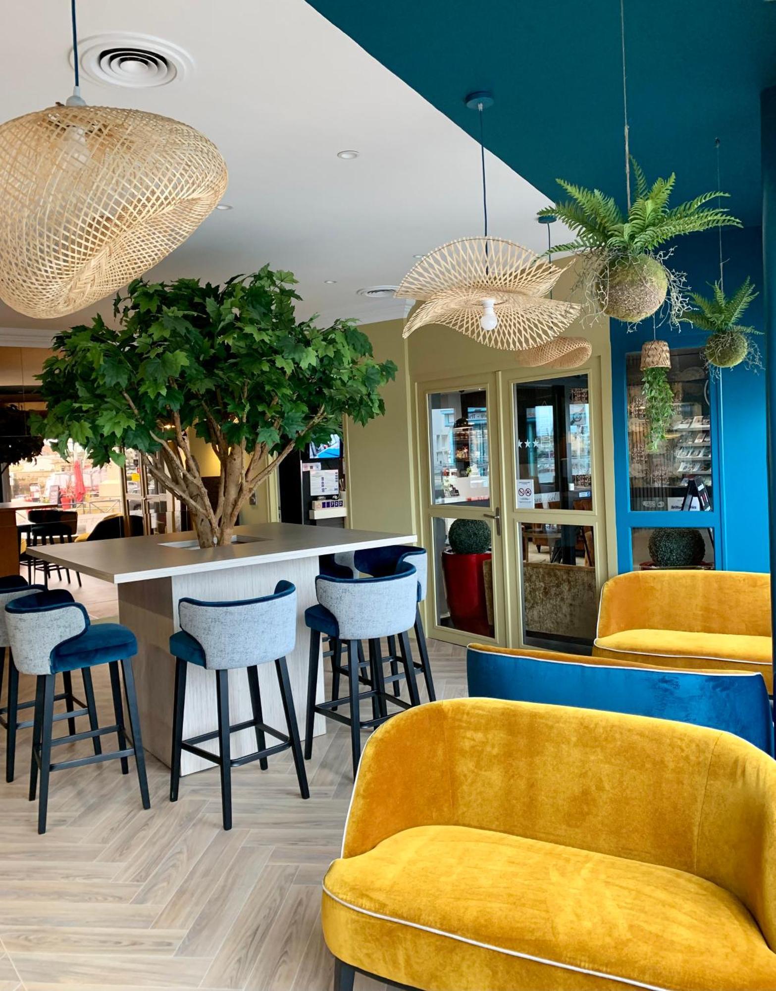 Ambassadeur Hotel - Cherbourg Port De Plaisance Bagian luar foto